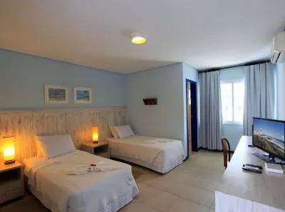 Farol de Itapuã Praia Hotel โรงแรมใกล้หาด Itapua