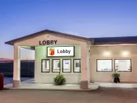 Super 8 by Wyndham Adel GA I-75 Hotels in Adel