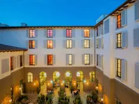 25hours Hotel Florence Piazza San Paolino Hotel in zona Giardino D'Azeglio