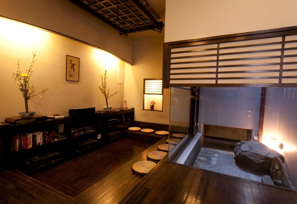 일본 전통 료칸 침실