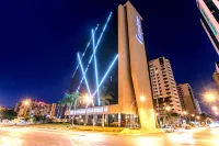 Cullinan Hplus Premium Hotel a 