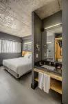Intercity Canoas Hotels near Letreiro de Esteio