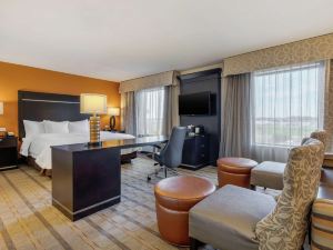 Hampton Inn & Suites Columbus