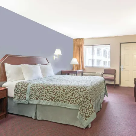 Days Inn by Wyndham Ruidoso Downs