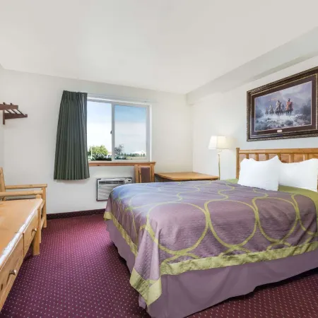 Super 8 by Wyndham Powell