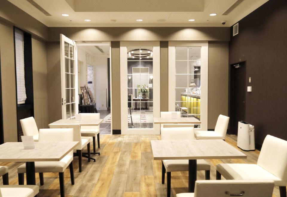 호텔 몬토레 라 스루 후쿠오카 객실 내부