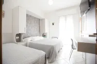 Hotel Desiree Hotels near Bagno Luca