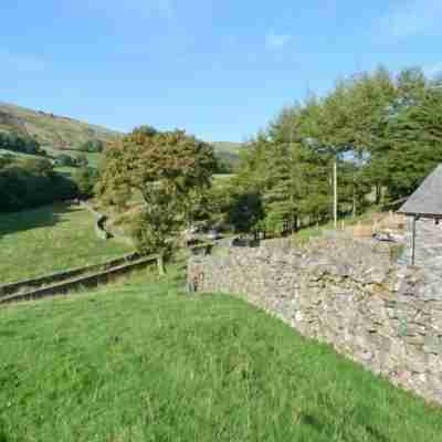 Copper Beech Cottage Hotel Exterior
