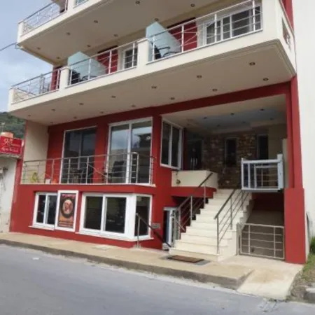 9 Queens Spa Hotel