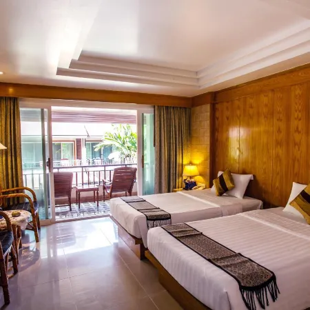 Phi Phi Banyan Villa