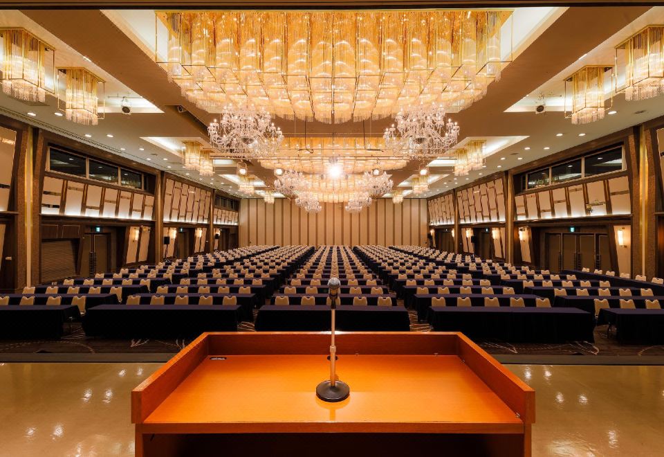 5. 호텔 아오모리..