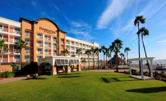 DoubleTree by Hilton Galveston Beach