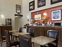 Days Inn & Suites by Wyndham Tuscaloosa - Univ. of Alabama Hotels in Tuscaloosa County