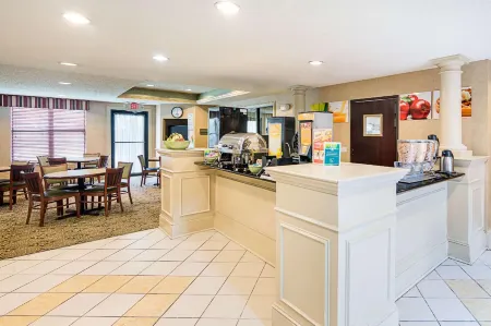 Quality Suites Sherman