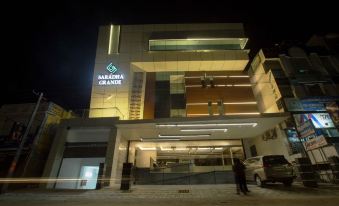 Hotel Saradha Grande