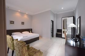 Sindha Hotel