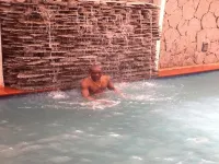 E-Suite Hotel - Swimmingpools