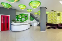 Hermes Hotel - parking