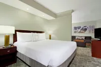 SpringHill Suites Chesapeake Greenbrier Hotel dekat Great Bridge Battlefield and Waterways History Foundation