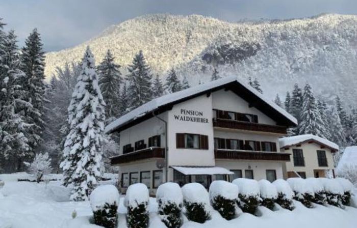 Pension & Apartments Waldkrieber