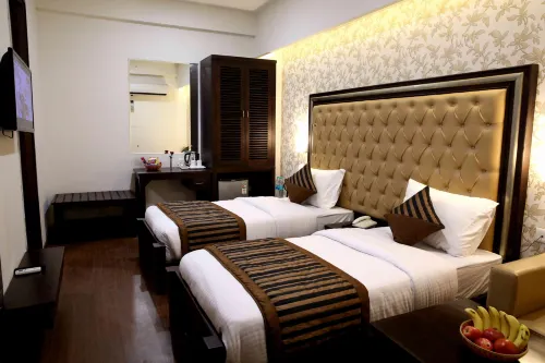 THE RAJ VILAS