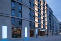 Motel One Frankfurt Messe Hotels in Galles