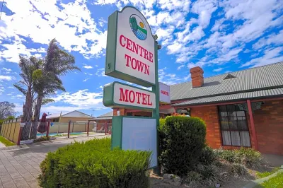 Centretown Motel Hotels near St Andrews Presbyterian Church