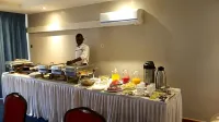 Decasa Hotel - sarapan