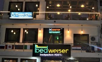 Bedweiser Backpackers Hostel