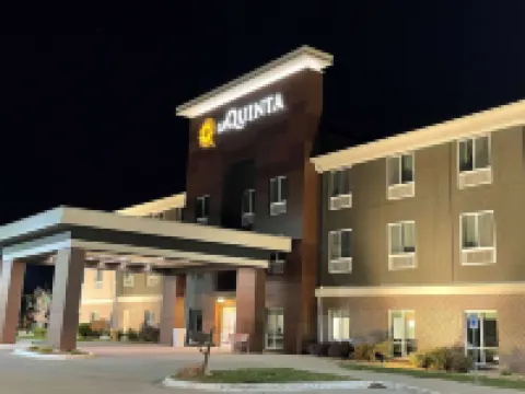 La Quinta Inn & Suites by Wyndham Ankeny IA / Des Moines IA 2402 SE Tones Dr., Ankeny, Io Hotels in Ankeny