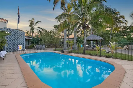 South Gladstone Motel Отели в г. Барни Пойнт