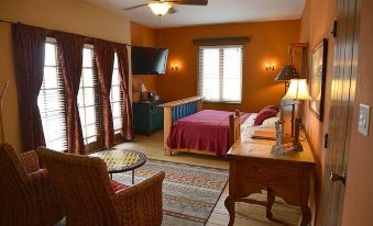 La Posada Hotel and Gardens - Housity
