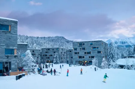 Rocksresort Отели в г. Эльм