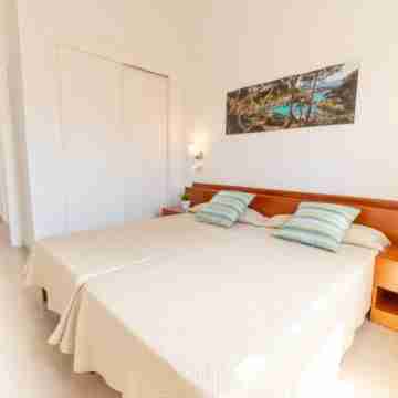 Aparthotel Ciudad Laurel Rooms