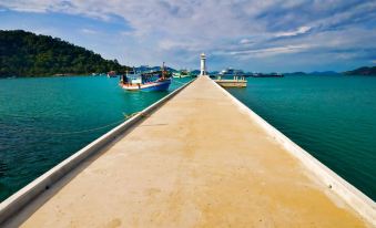 The Stage, Koh Chang