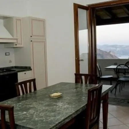 Eolian Residence