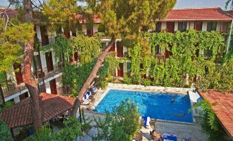 Koray Hotel