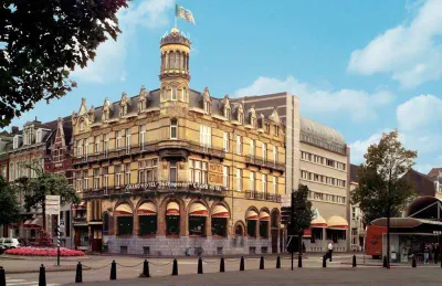 Amrâth Grand Hotel de l’Empereur Hotel in zona Treasury St. Servaas