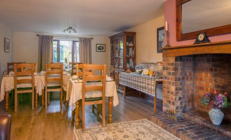 Thorntrees B&B - Housity