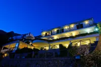 Hotel Il Pino Hotels in Praiano