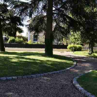 Logis Hôtel le Château Blanchard Hotel Exterior