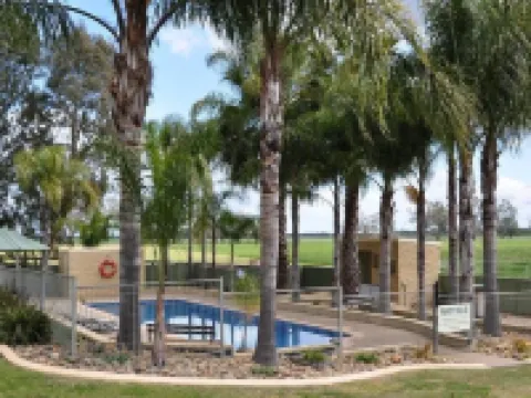 Tokemata Retreat Hotels in Cobram