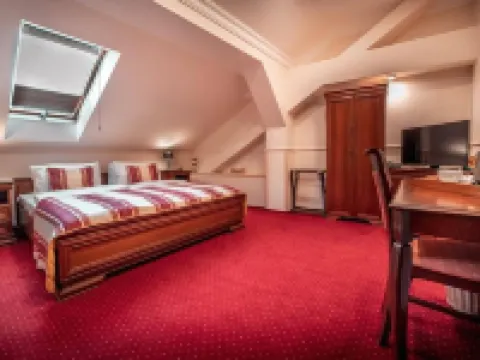 Hotel Capital with Private Wellness Hotéis em Nitra