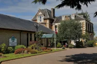 Best Western Dundee Woodlands Hotel Hotels near Carnoustie Church