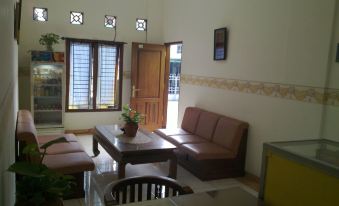 Graha Chantiq Surabaya Homestay