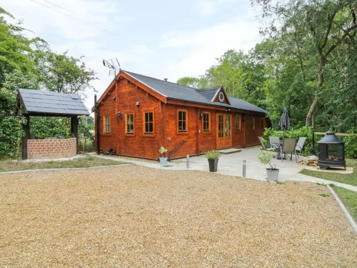 Acorn Lodge Hotels in Halesworth