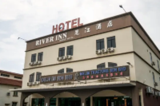 River Inn Hotel Hotels near Terminal Feri Butterworth