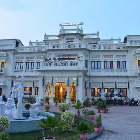 Kohinoor Palace