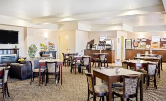 Ramada by Wyndham Prince Albert