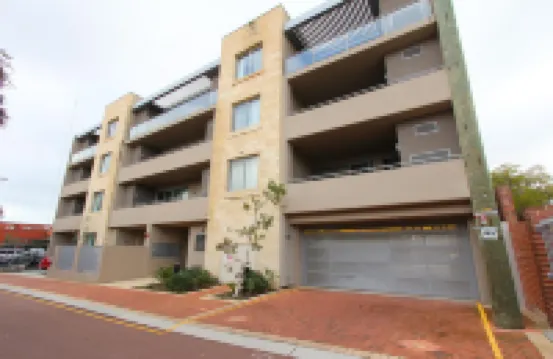 Zappeion Apartments Hotels near Scitech